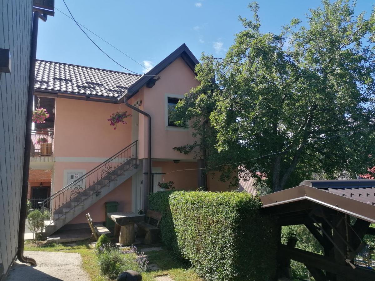 Holiday Home Lana Fužine Exteriér fotografie